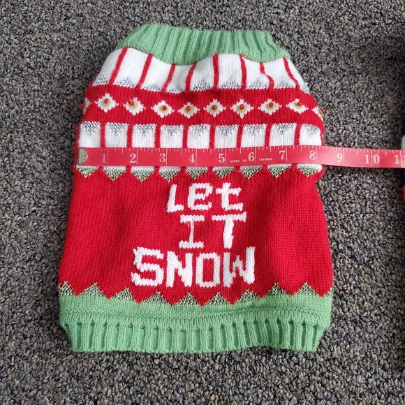 BUNDLE OF SMALL BREED DOG SWEATERS! - Picture 4 of 16